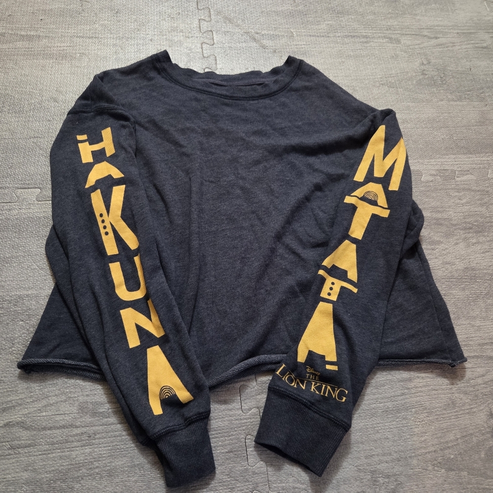 Disney The Lion King Gray and Yellow Crew Neck Cropped Sweater GUC Size L